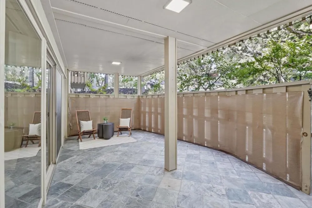 2323 Eastridge Avenue #512 Menlo Park, CA 94025
