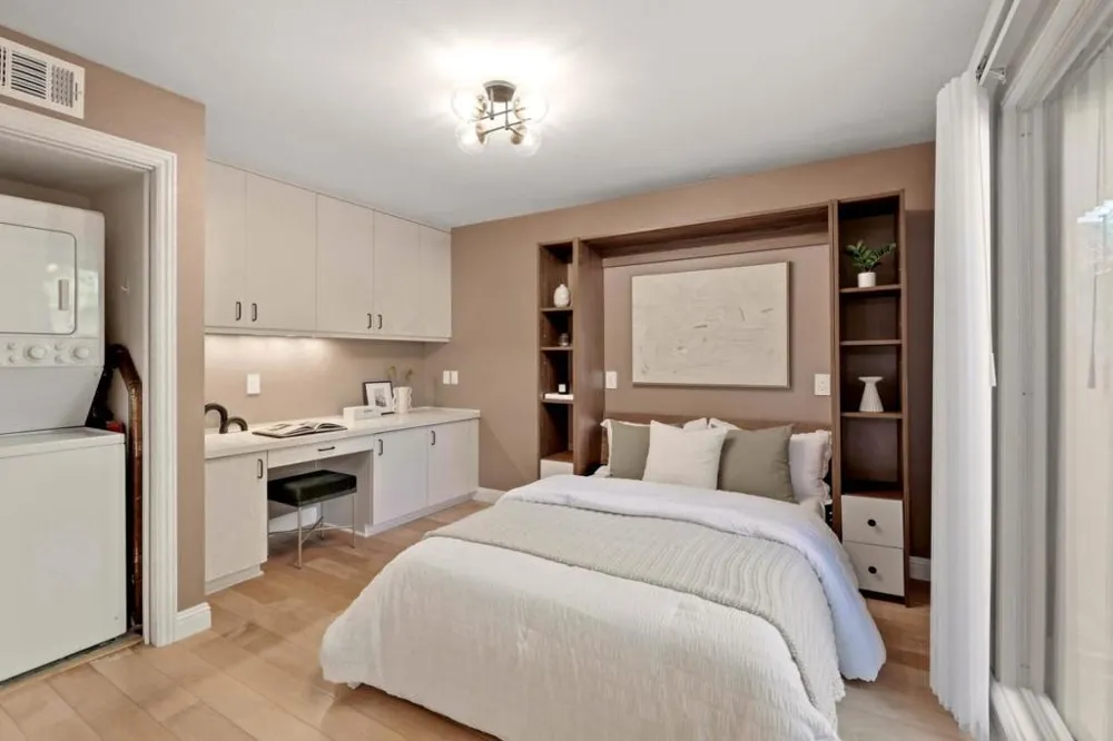 2323 Eastridge Avenue #512 Menlo Park, CA 94025