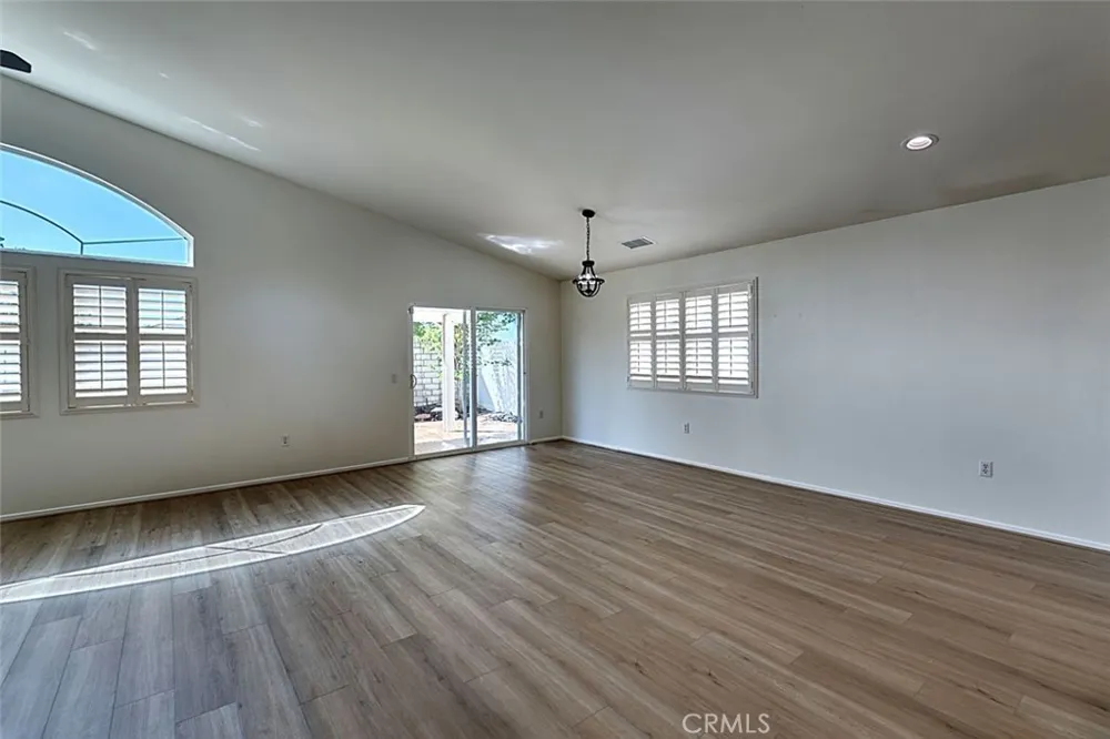 30291 Mondavi Circle Murrieta, CA 92563