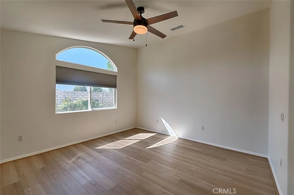 30291 Mondavi Circle Murrieta, CA 92563