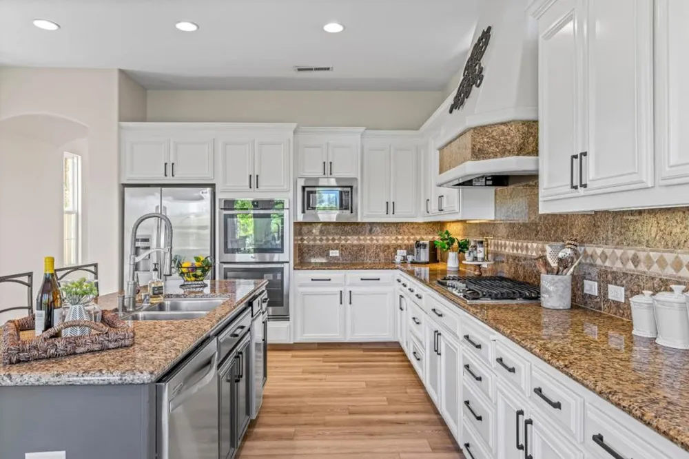 2520 Club Drive Gilroy, CA 95020