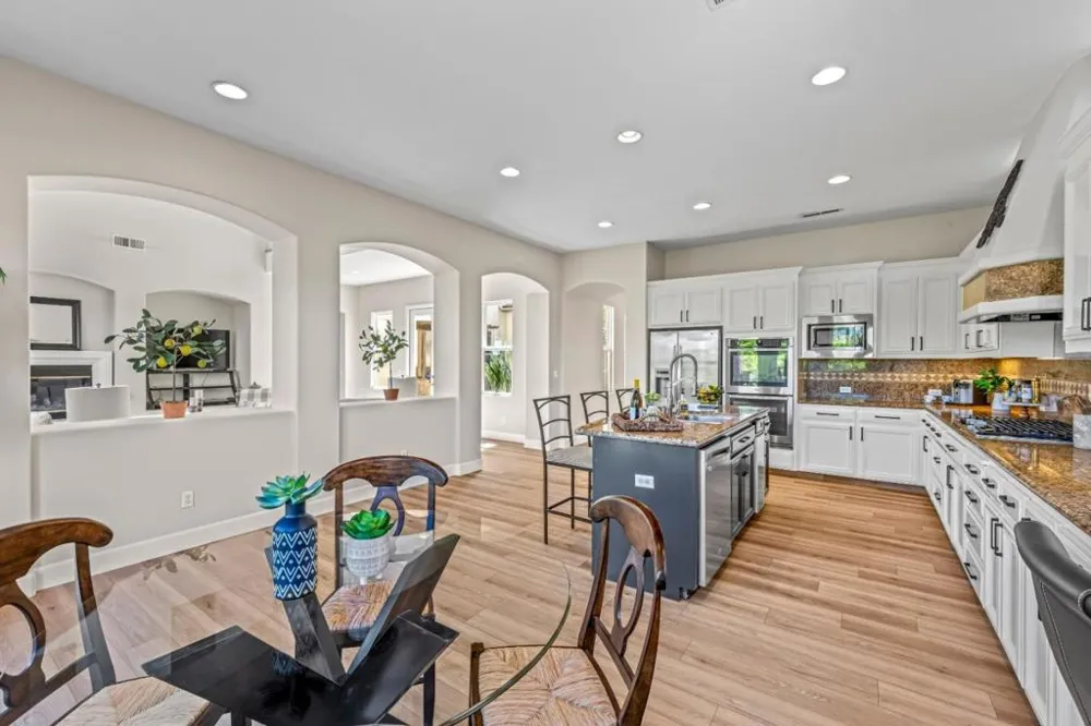 2520 Club Drive Gilroy, CA 95020