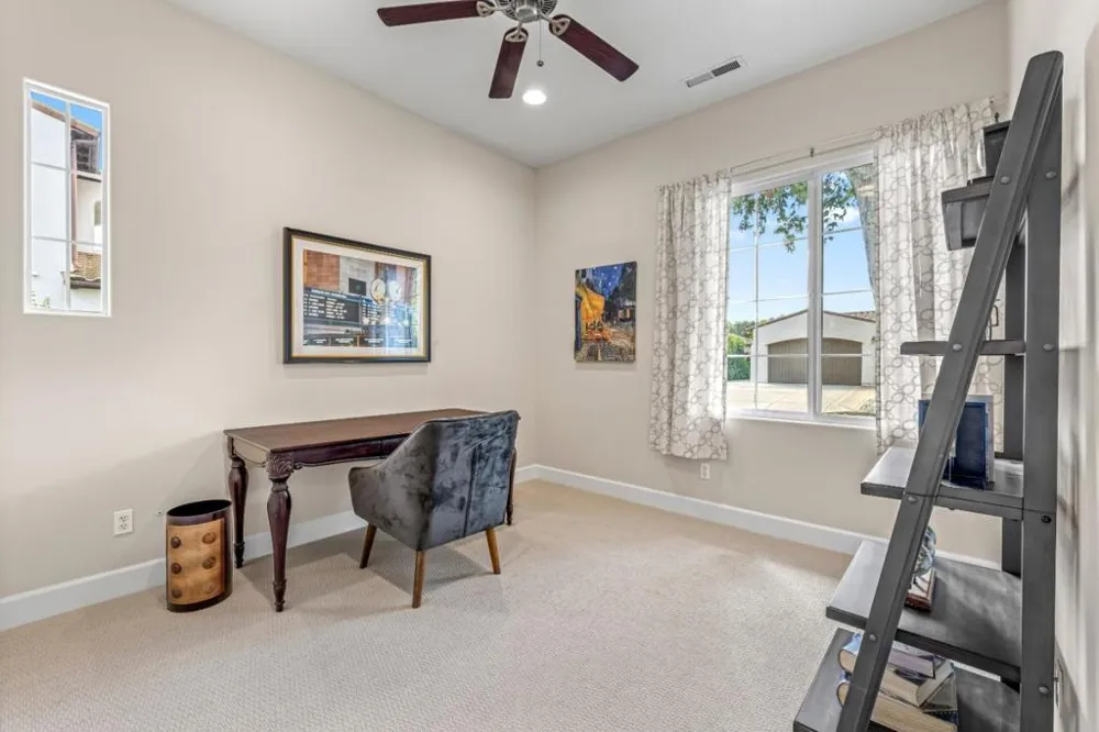 2520 Club Drive Gilroy, CA 95020