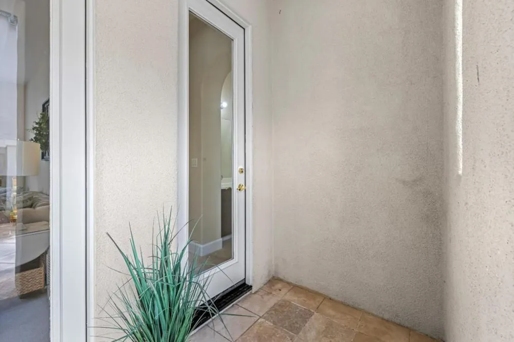 2520 Club Drive Gilroy, CA 95020