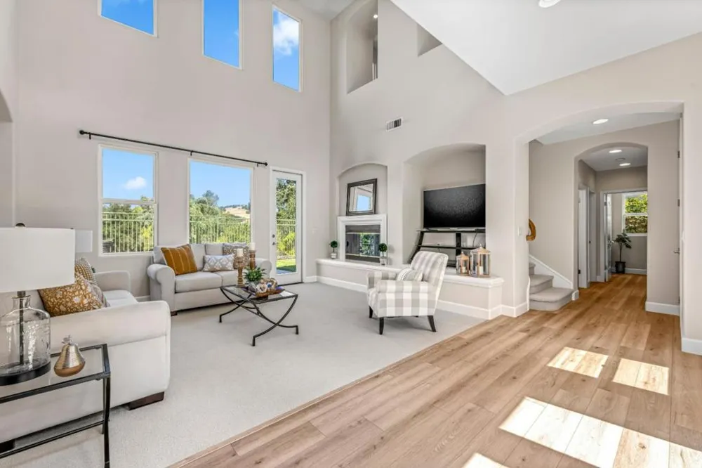 2520 Club Drive Gilroy, CA 95020