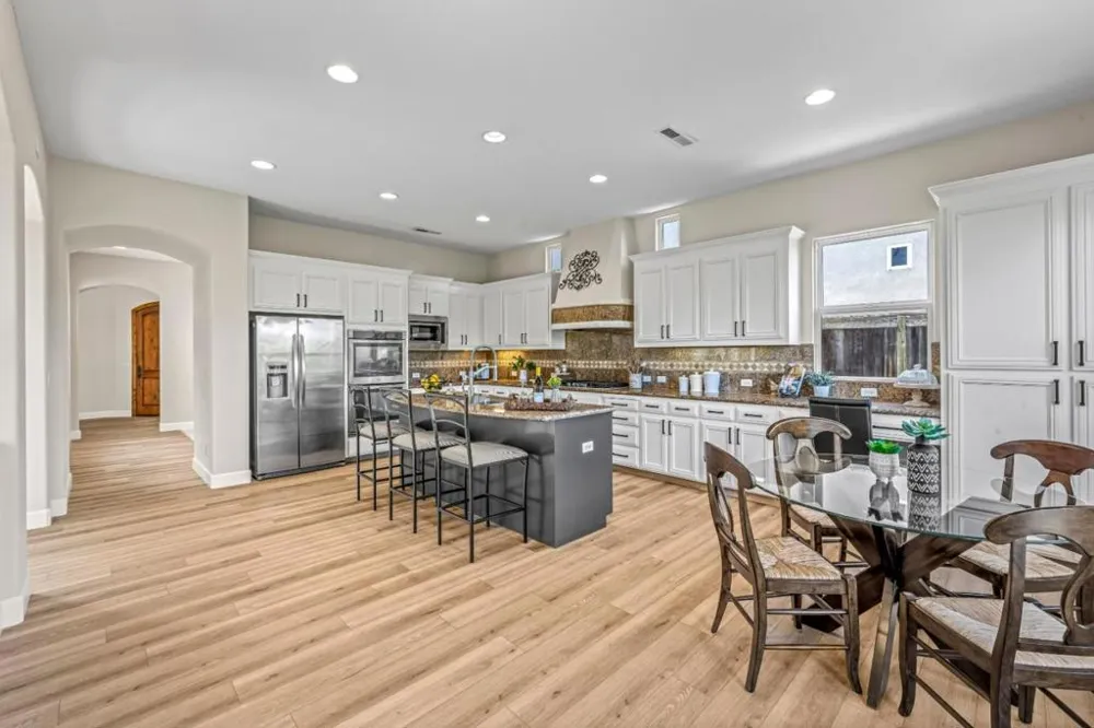 2520 Club Drive Gilroy, CA 95020