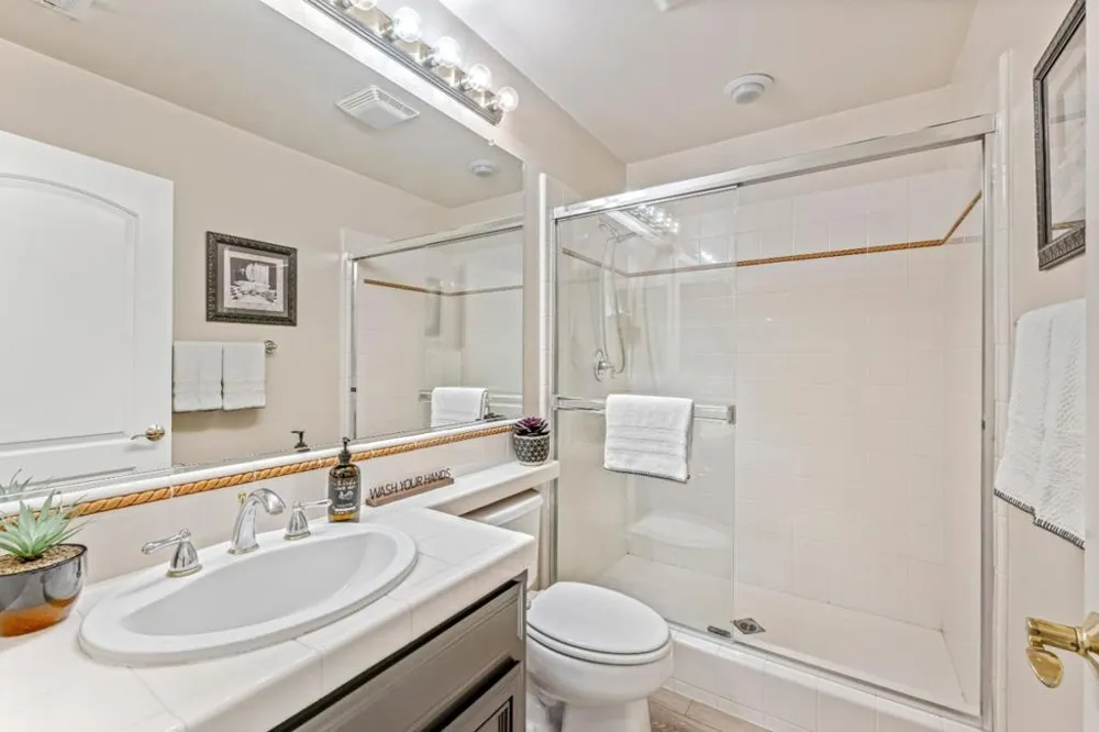 2520 Club Drive Gilroy, CA 95020