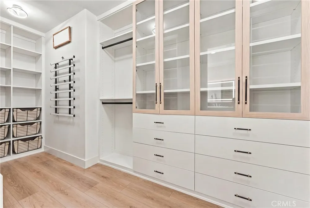 116 Patton Way Tustin, CA 92782