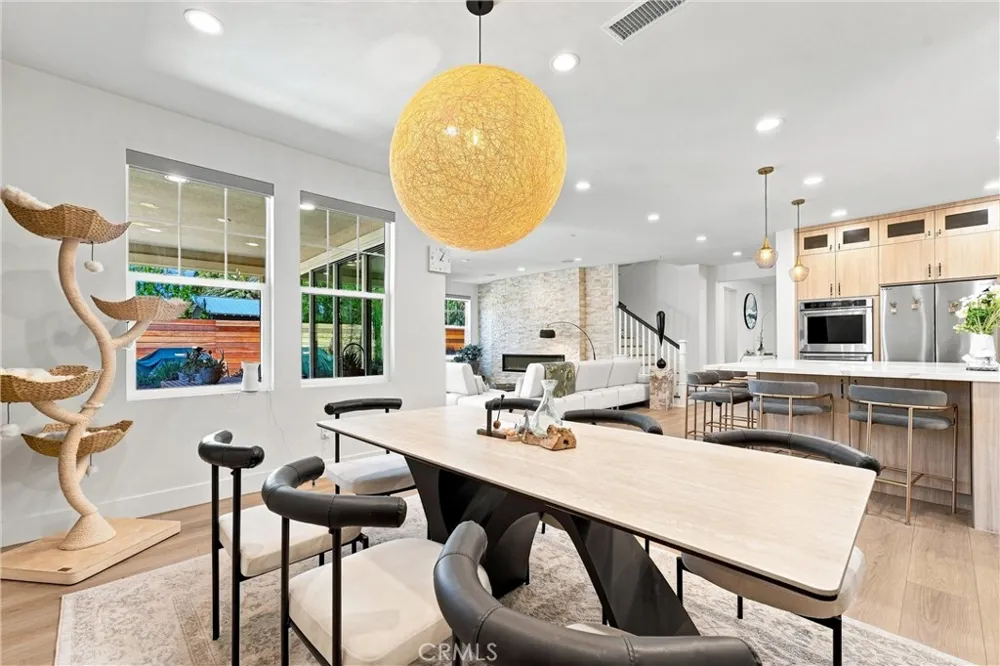 116 Patton Way Tustin, CA 92782