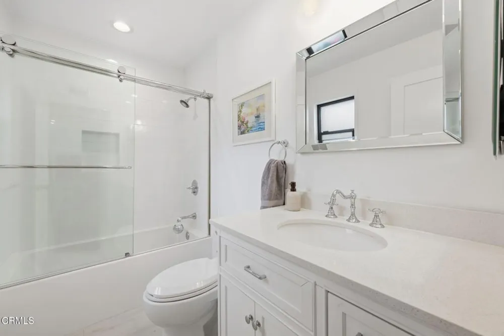 3222 Meadow Oak Drive Westlake Village, CA 91361