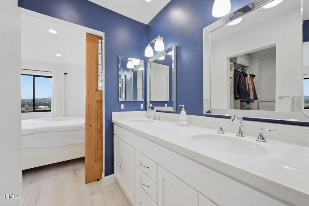 3222 Meadow Oak Drive Westlake Village, CA 91361
