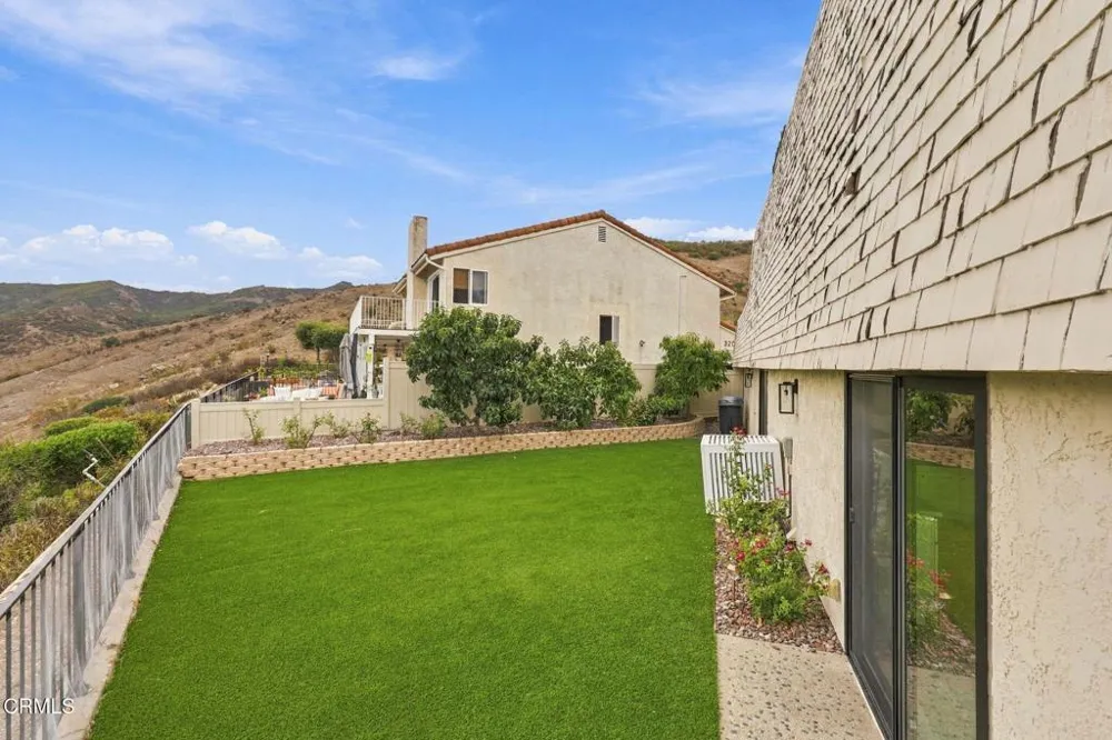 3222 Meadow Oak Drive Westlake Village, CA 91361