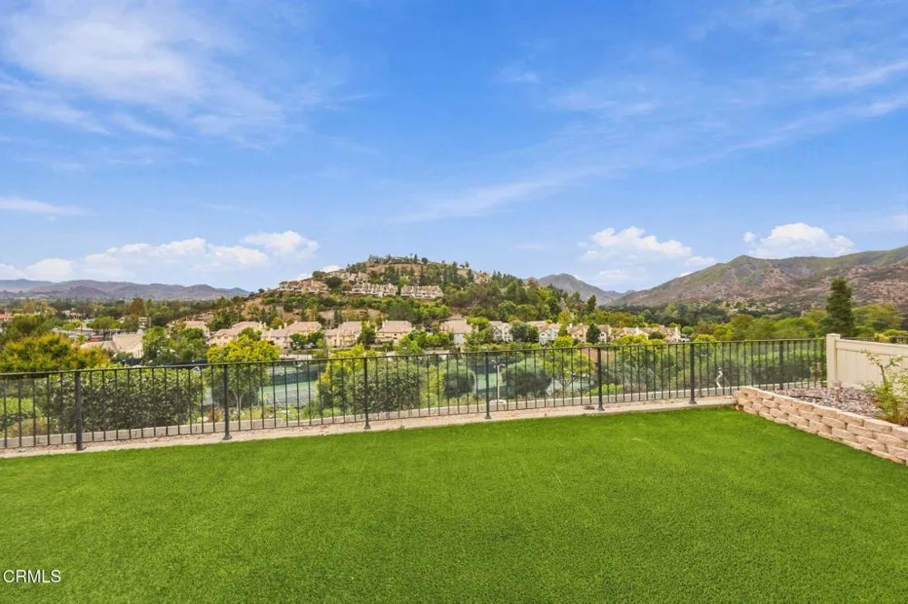 3222 Meadow Oak Drive Westlake Village, CA 91361