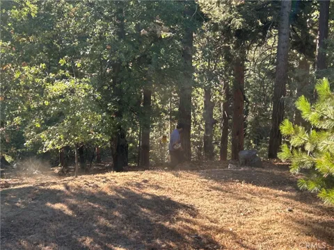 2335 Deep Creek