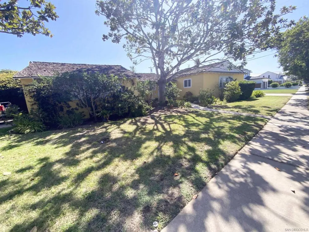 170 Acacia Way Coronado, CA 92118