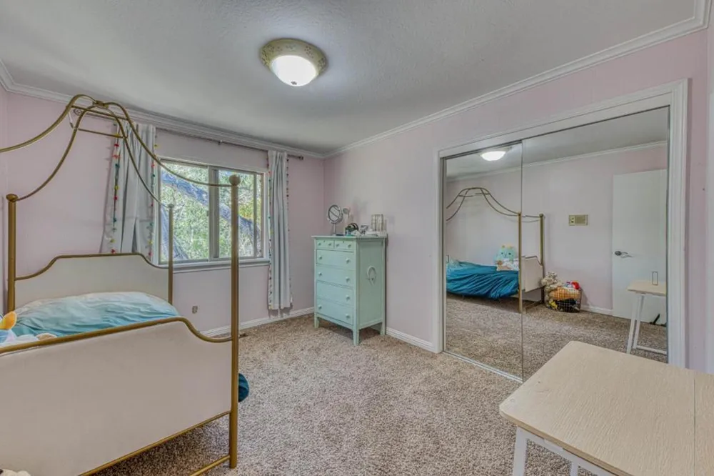 394 Mesa Road Salinas, CA 93908