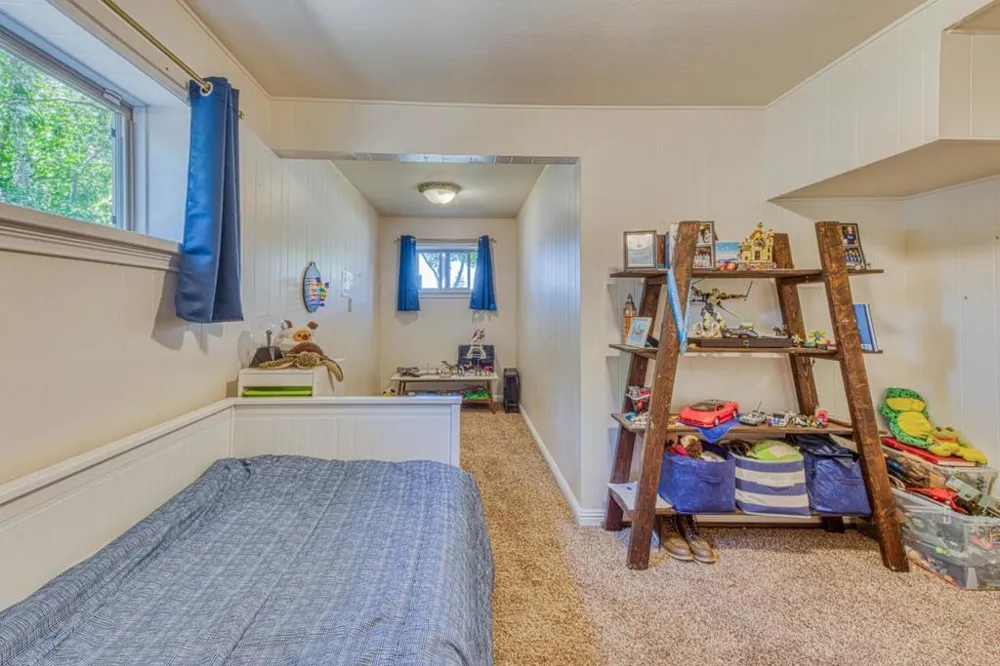394 Mesa Road Salinas, CA 93908