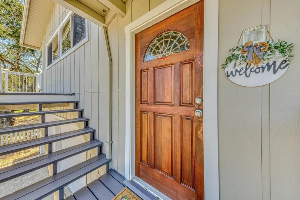 394 Mesa Road Salinas, CA 93908