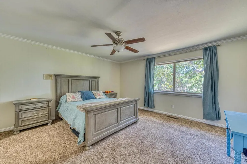 394 Mesa Road Salinas, CA 93908