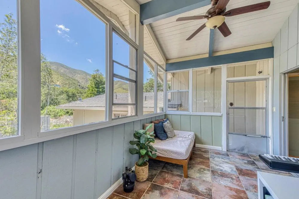 394 Mesa Road Salinas, CA 93908