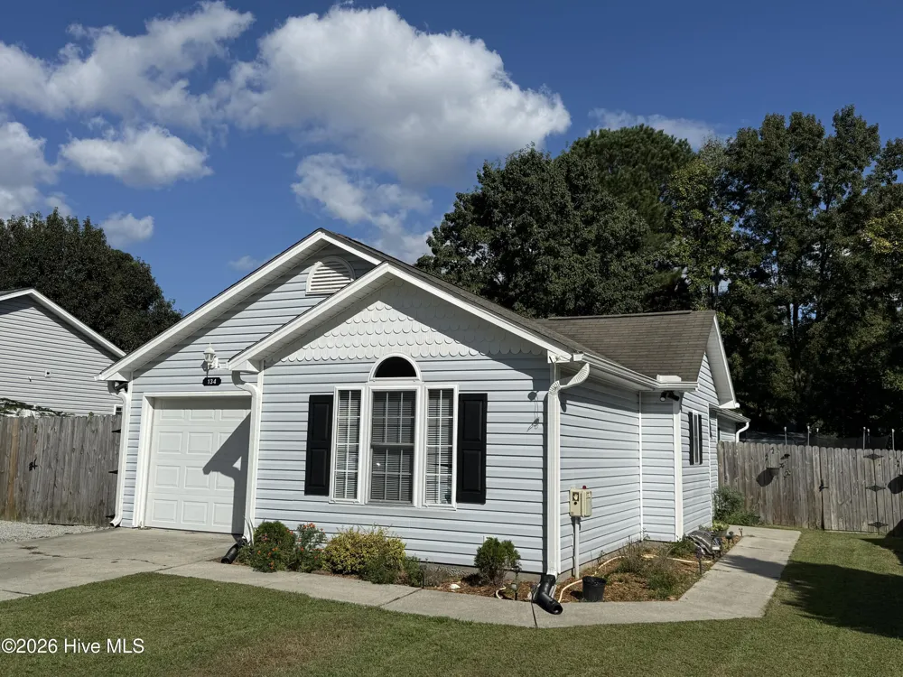 134 Luke Court New Bern, NC 28560