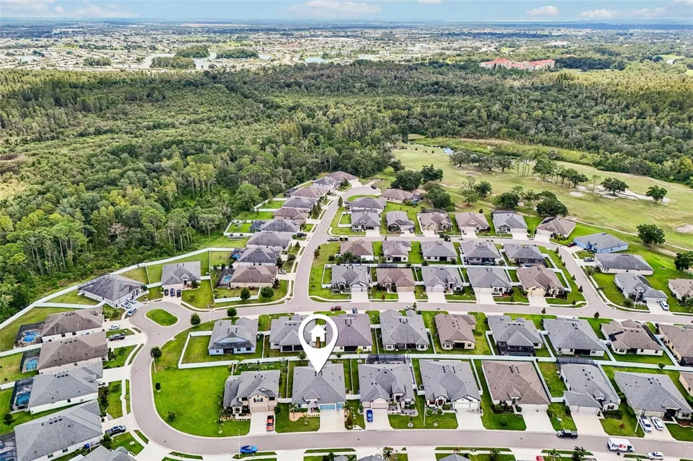 4024 SALIDA DEL SOL DRIVE Sun City Center, FL 33573