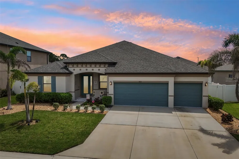 4024 SALIDA DEL SOL DRIVE Sun City Center, FL 33573