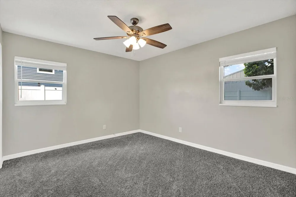7505 W HENRY AVENUE Tampa, FL 33615