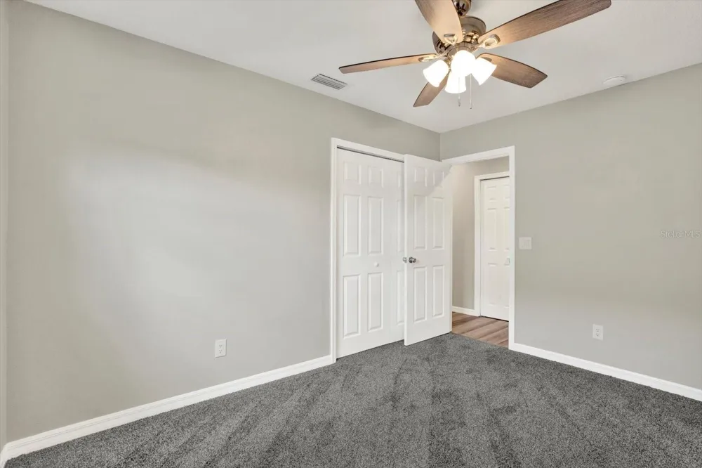7505 W HENRY AVENUE Tampa, FL 33615