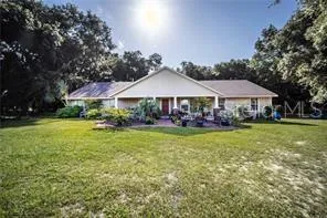 1413 BROKEN OAK DRIVE