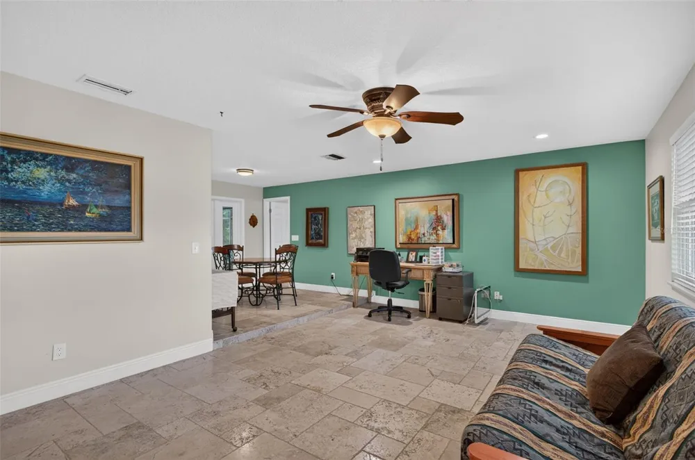2225 SNEAD AVENUE Dunedin, FL 34698