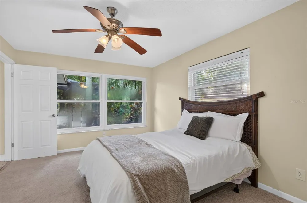 2225 SNEAD AVENUE Dunedin, FL 34698