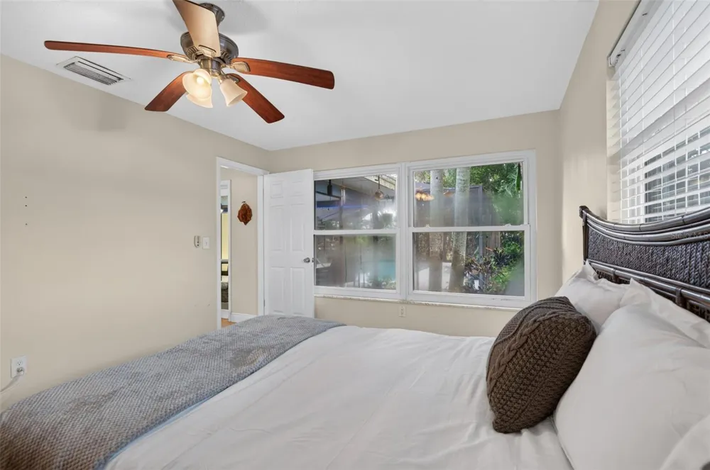2225 SNEAD AVENUE Dunedin, FL 34698