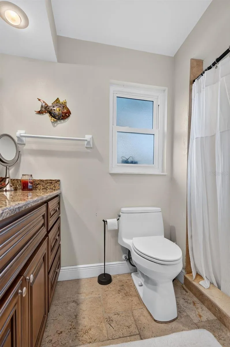 2225 SNEAD AVENUE Dunedin, FL 34698