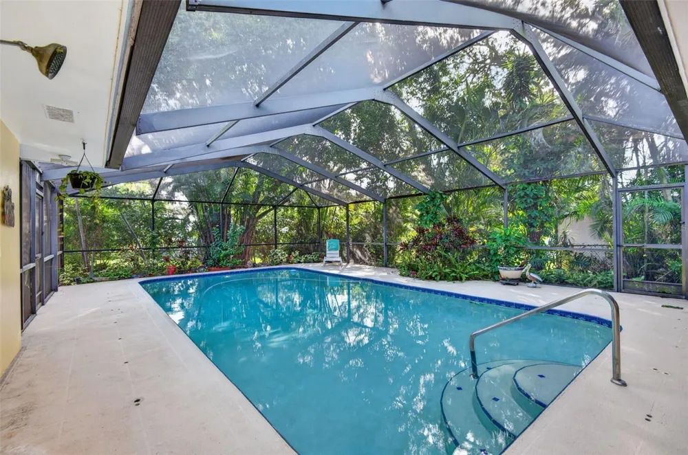 2225 SNEAD AVENUE Dunedin, FL 34698