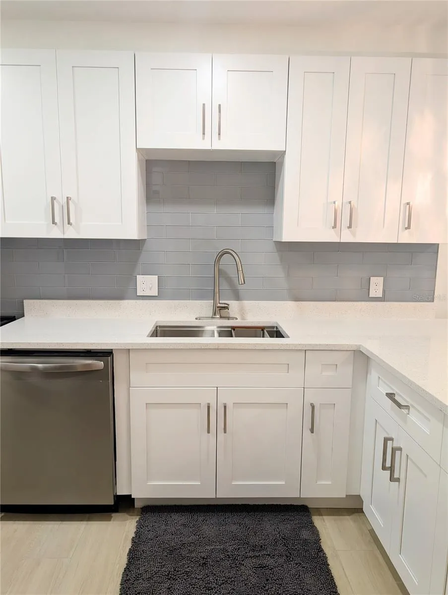 4507 S OAK DRIVE #P31 Tampa, FL 33611