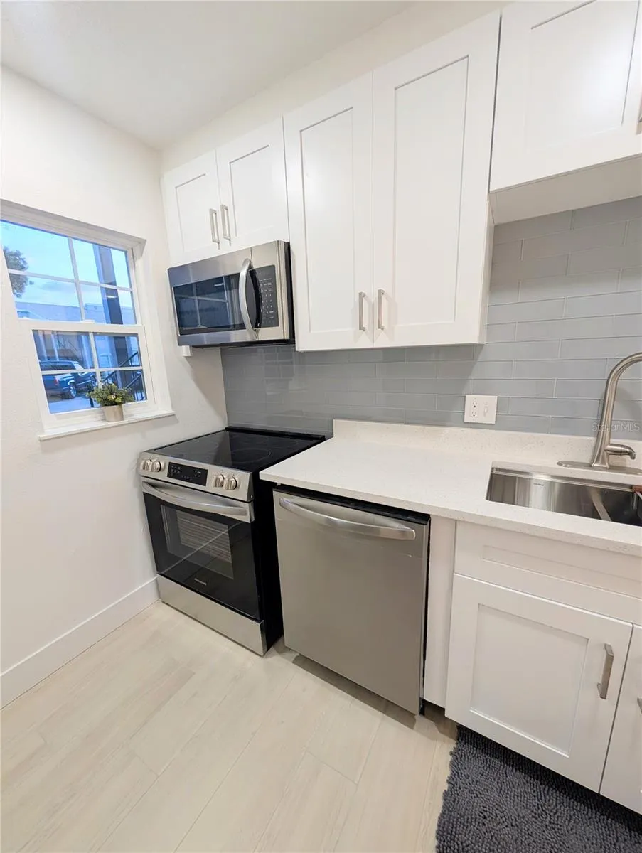 4507 S OAK DRIVE #P31 Tampa, FL 33611