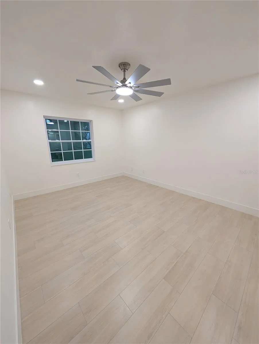 4507 S OAK DRIVE #P31 Tampa, FL 33611