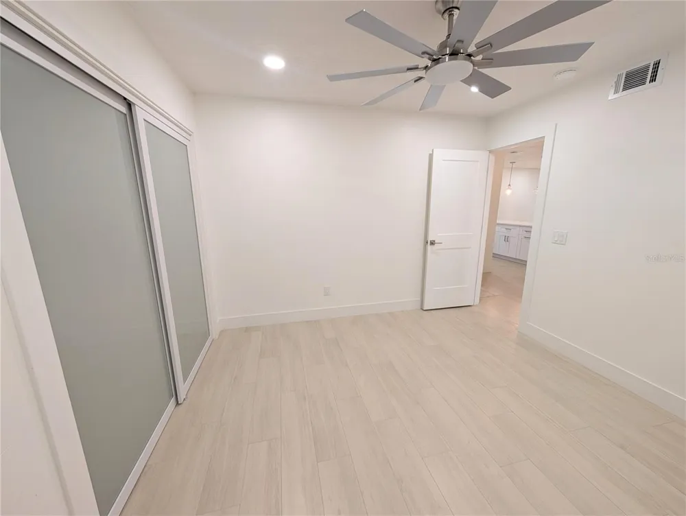 4507 S OAK DRIVE #P31 Tampa, FL 33611