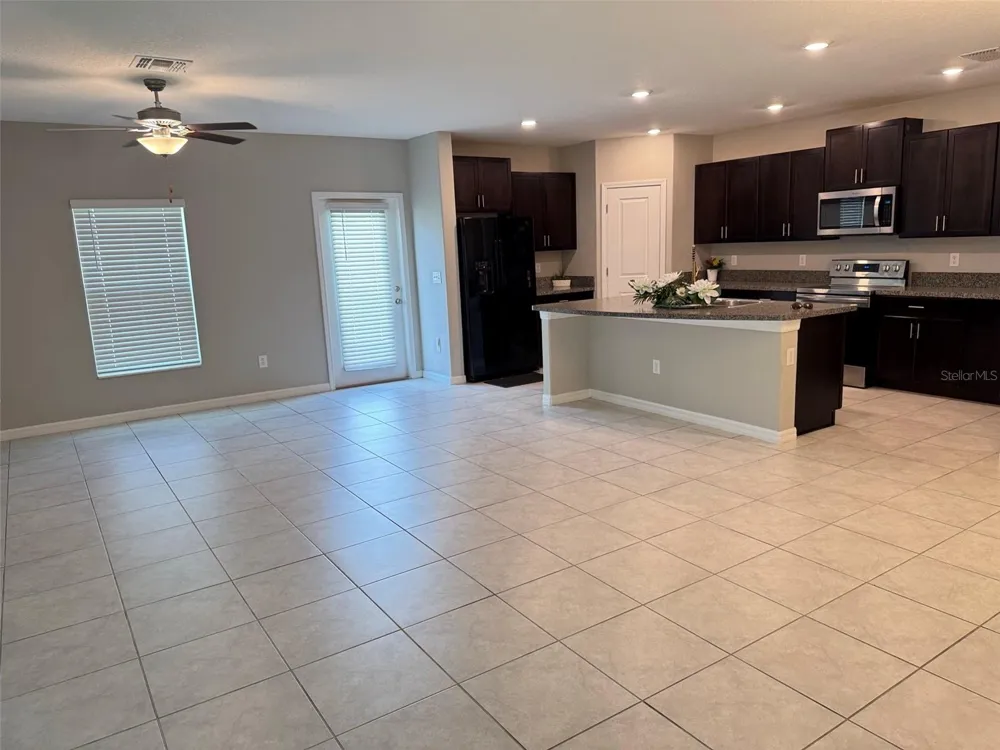 10220 HAPPY HEART AVENUE Riverview, FL 33578
