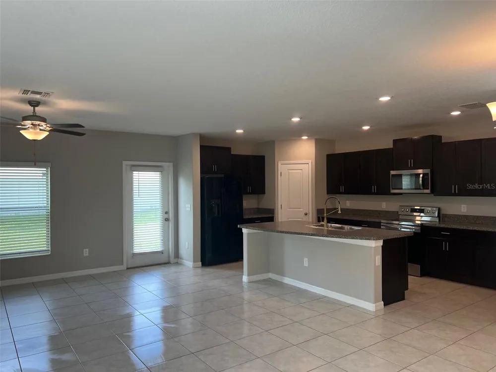 10220 HAPPY HEART AVENUE Riverview, FL 33578