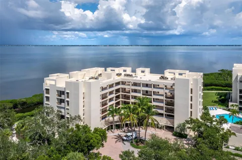 2020 HARBOURSIDE DRIVE #442
