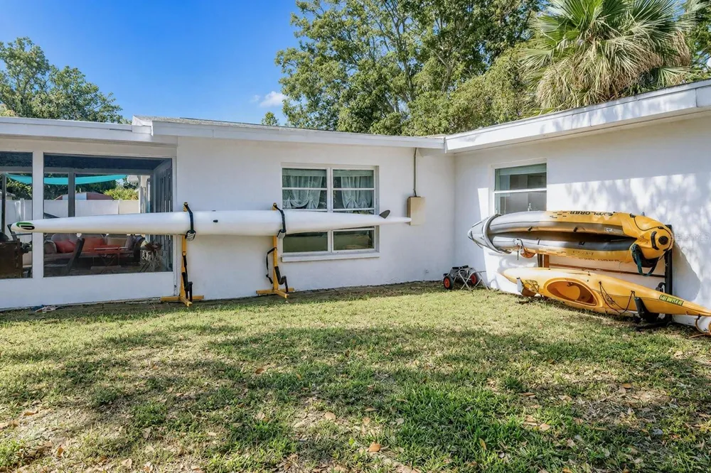 1057 CALUMET STREET Clearwater, FL 33755