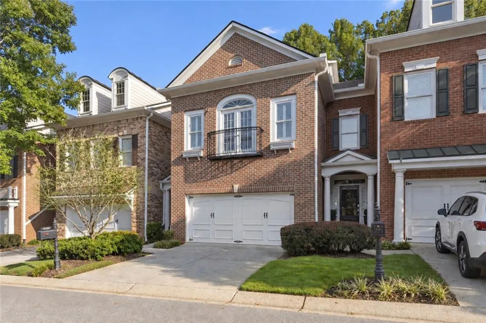 3105 Village Green Drive Roswell, GA 30075