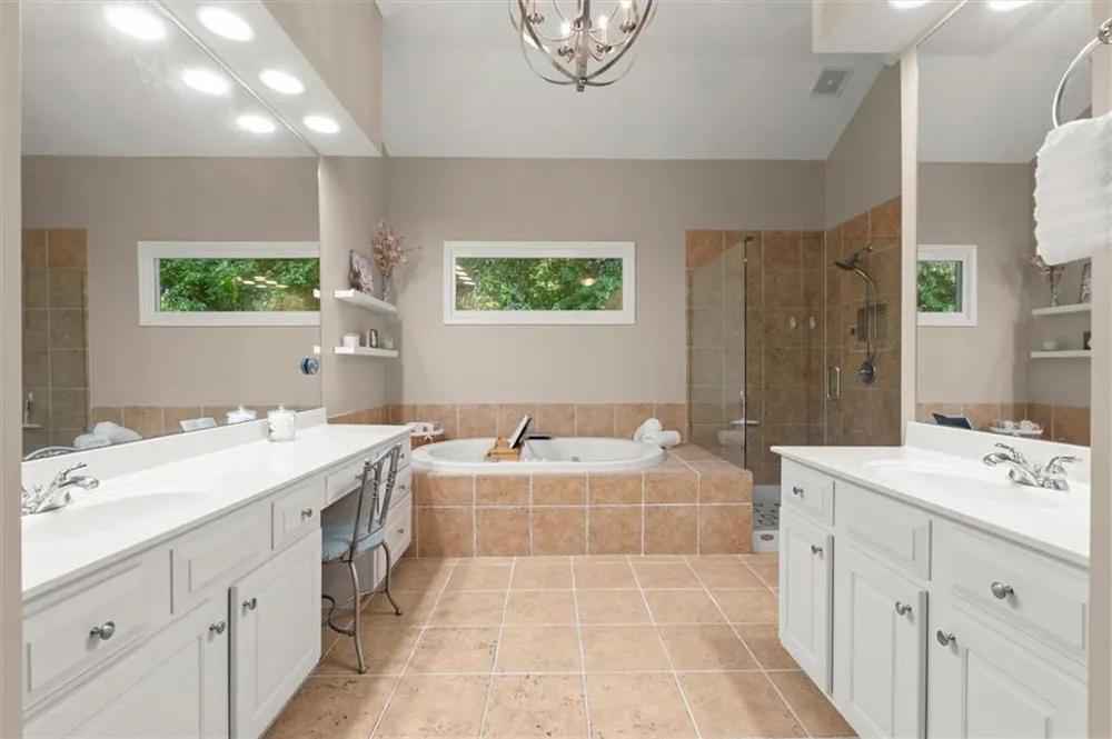 3105 Village Green Drive Roswell, GA 30075