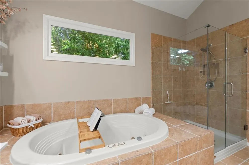 3105 Village Green Drive Roswell, GA 30075