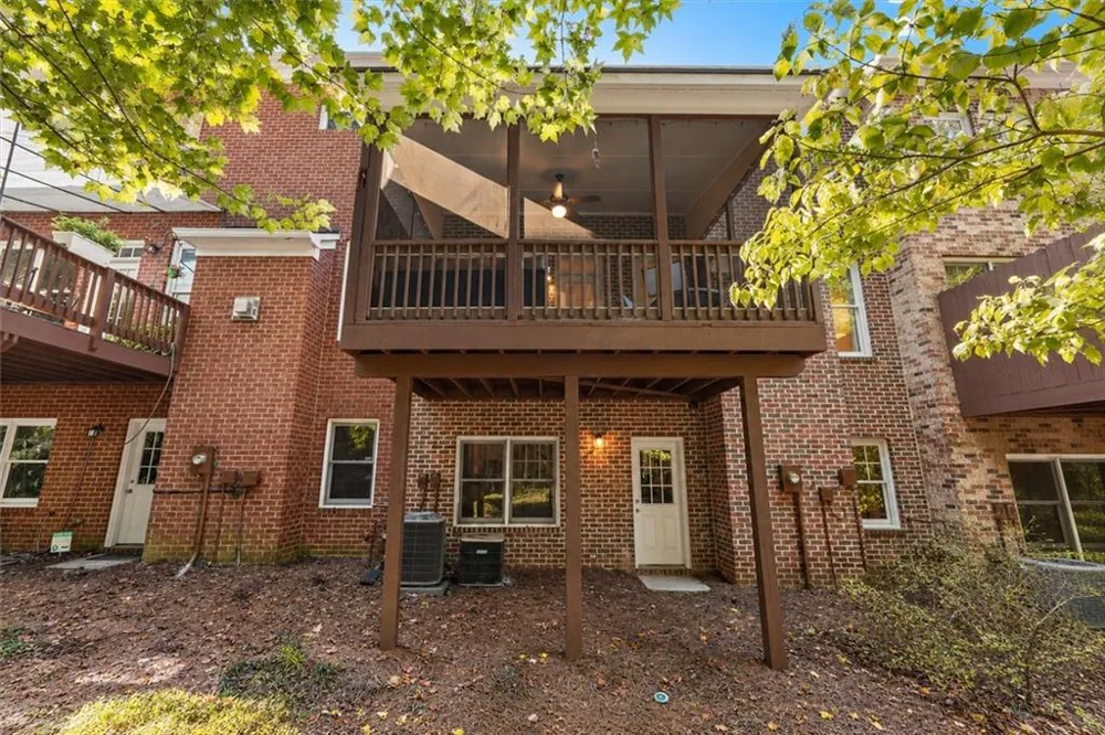 3105 Village Green Drive Roswell, GA 30075