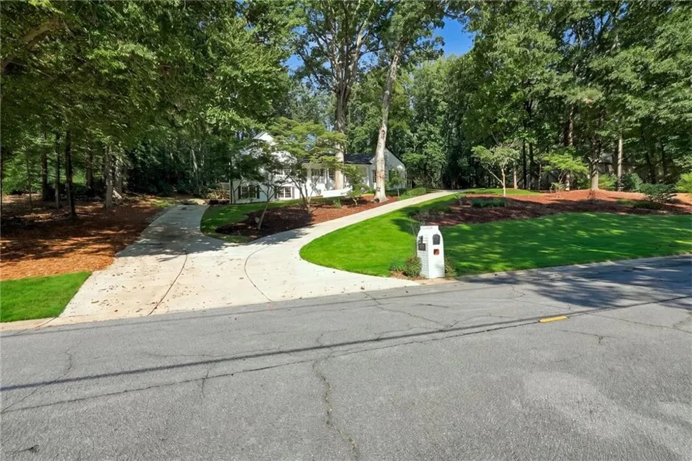 1761 E Gate Drive Stone Mountain, GA 30087