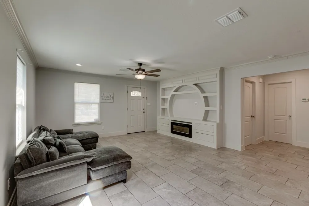 138 Erie Street Gun Barrel City, TX 75156