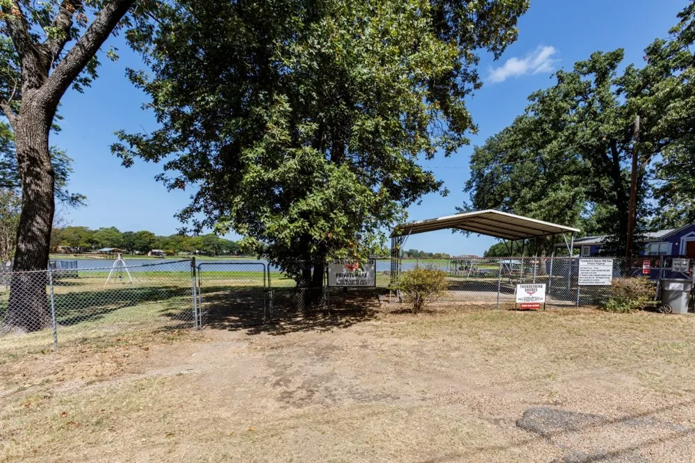 138 Erie Street Gun Barrel City, TX 75156